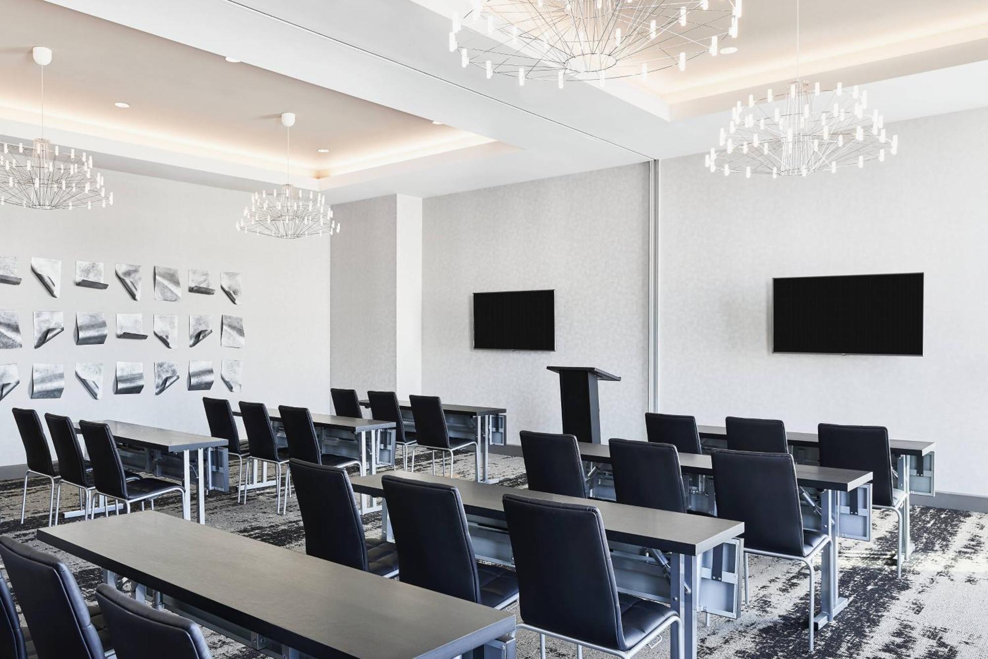 Hotel Ac By Marriott Angeles South Bay 4*